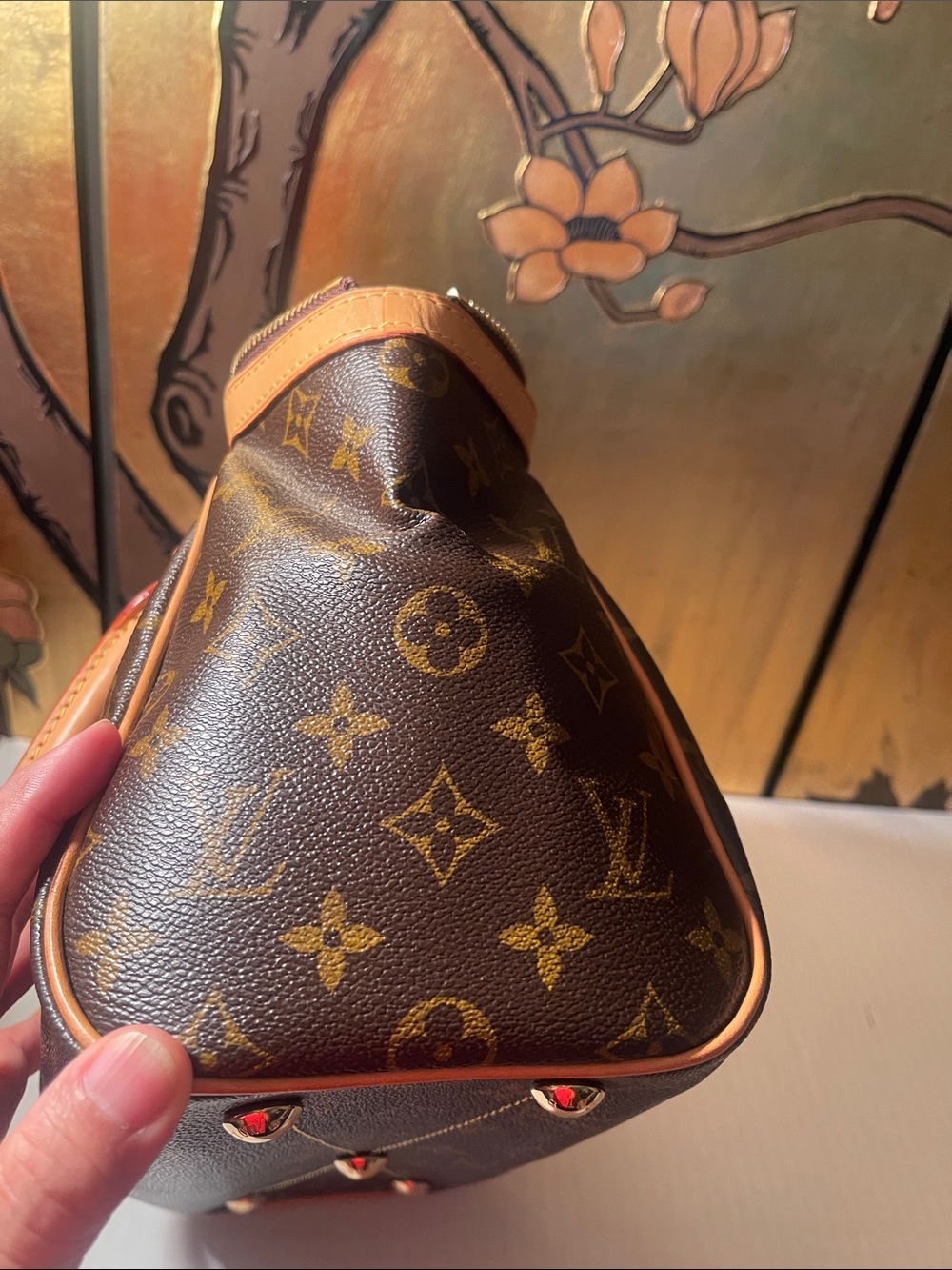 Louis Vuitton Brown Monogram Satchel with Natural Vachetta Trim - Picture 6 of 16